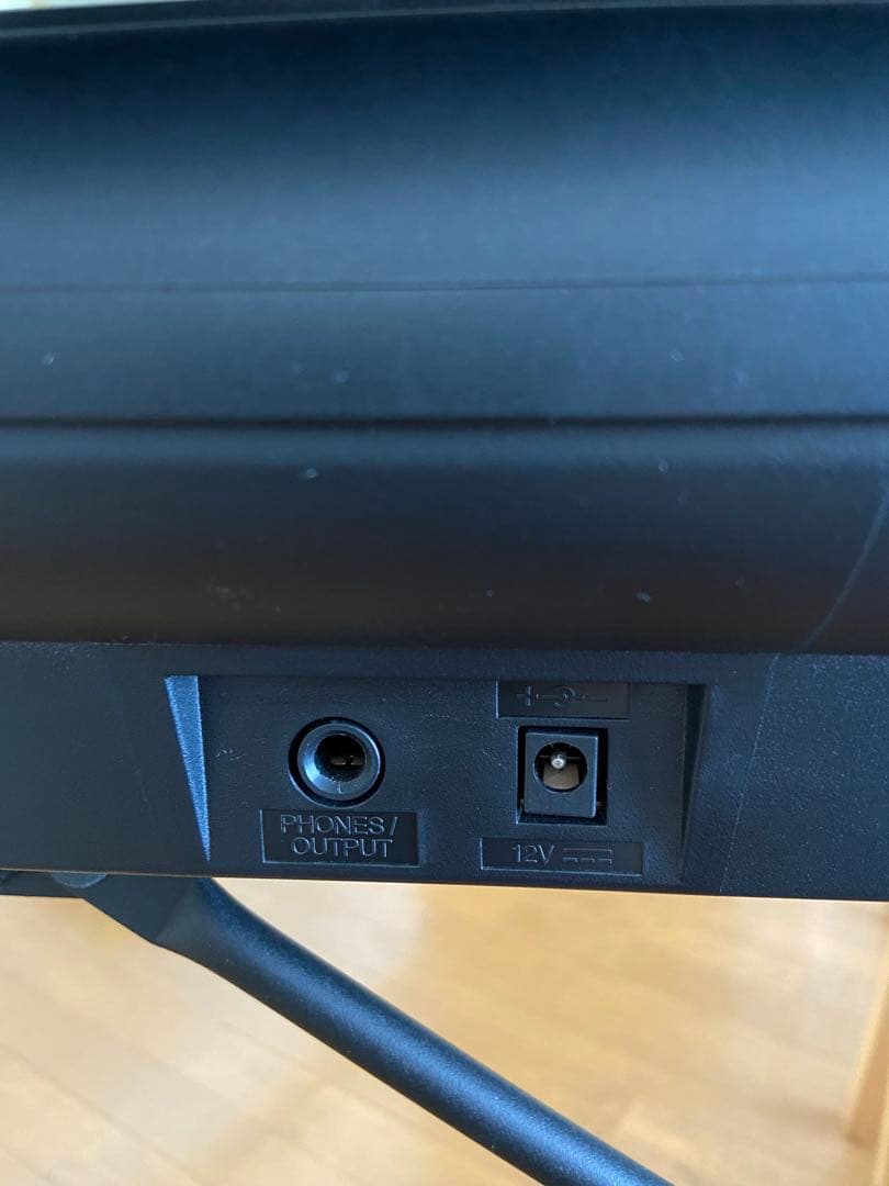 ヤマハ　キーボード　piaggero　NP-V80