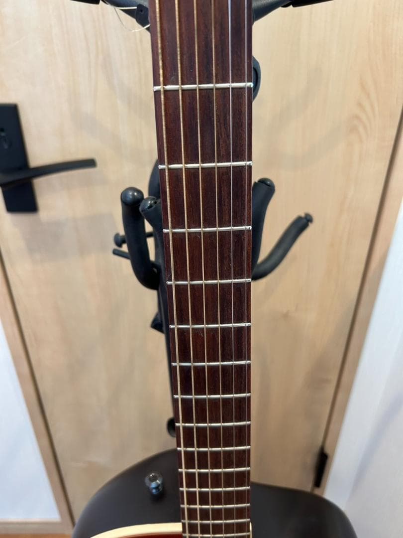 Ovation 6768 Elite Standard ハードケース付き