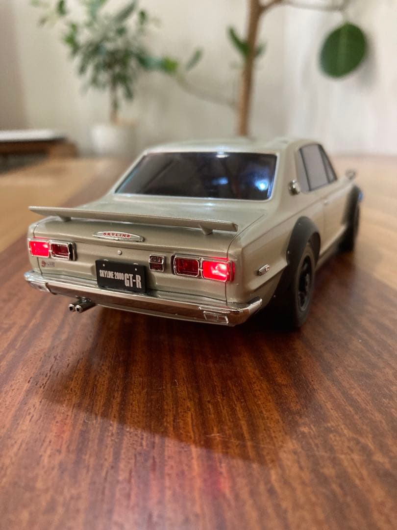 ミニッツAWD 日産スカイライン2000GTR（シルバー）ハコスカ