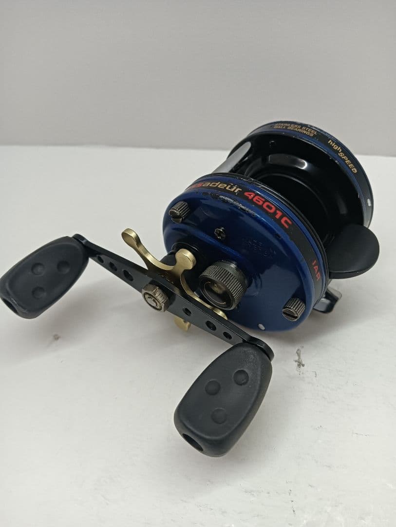 ABU アンバサダー　4601C DDL 今江モデル　左 アブ