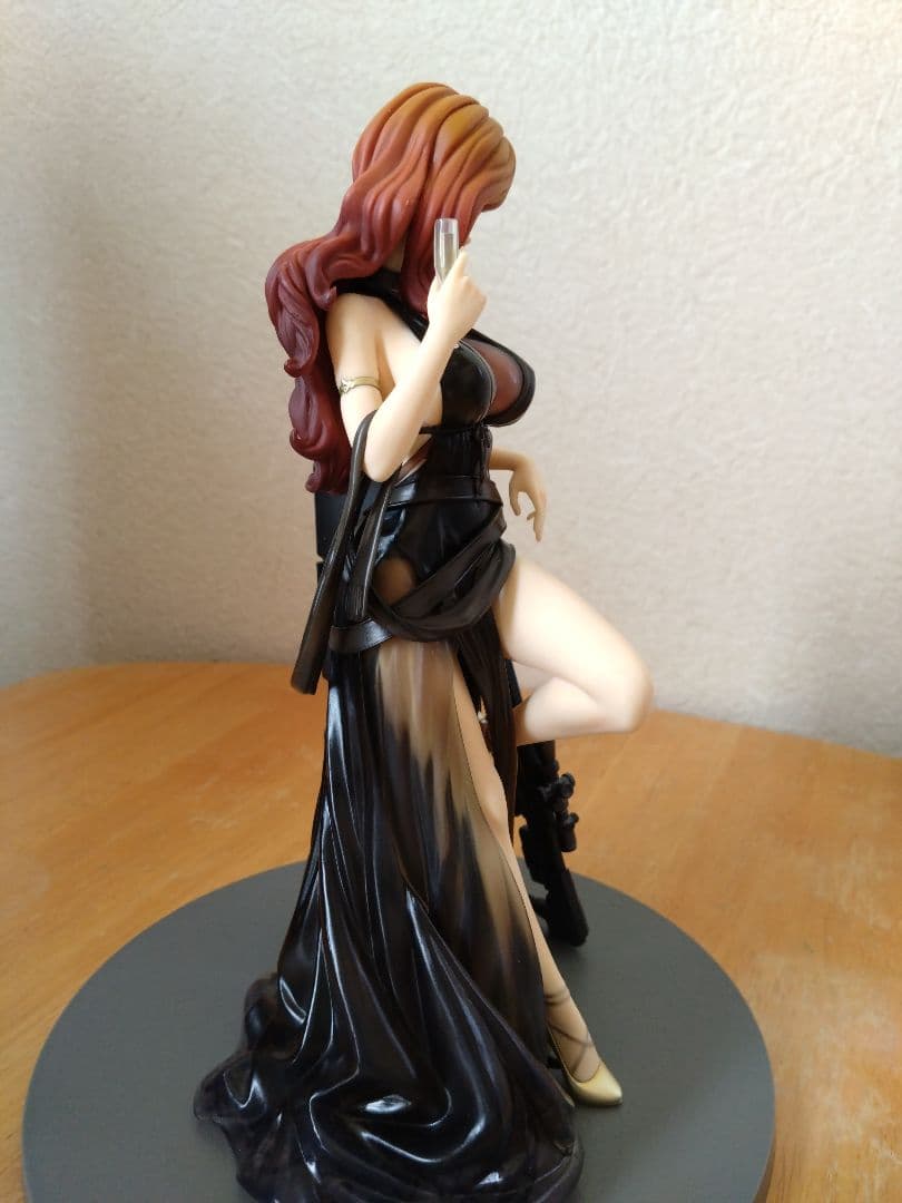 峰不二子フィギュア　　ver2