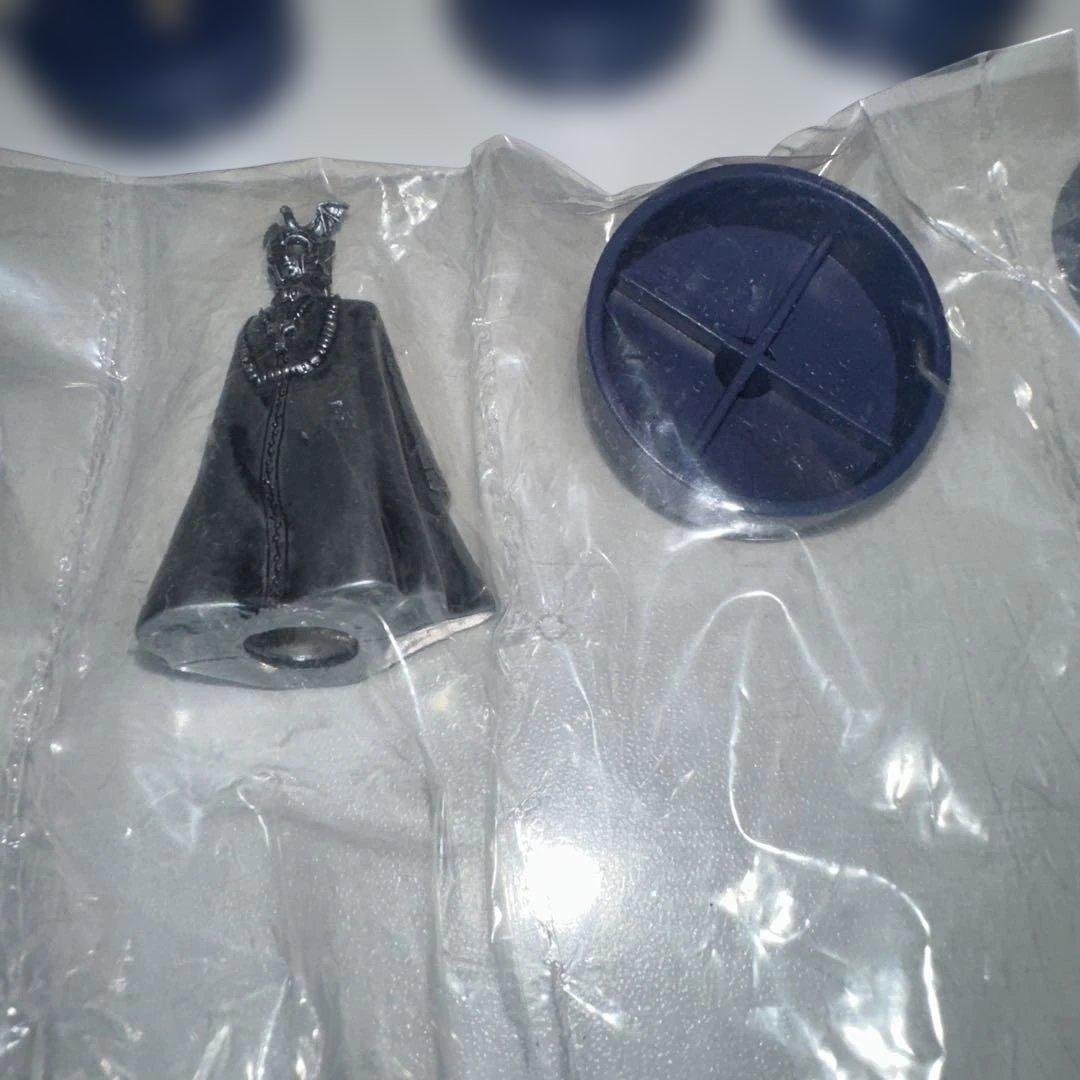 聖闘士星矢フィギュア 21体セット LEDベース付き