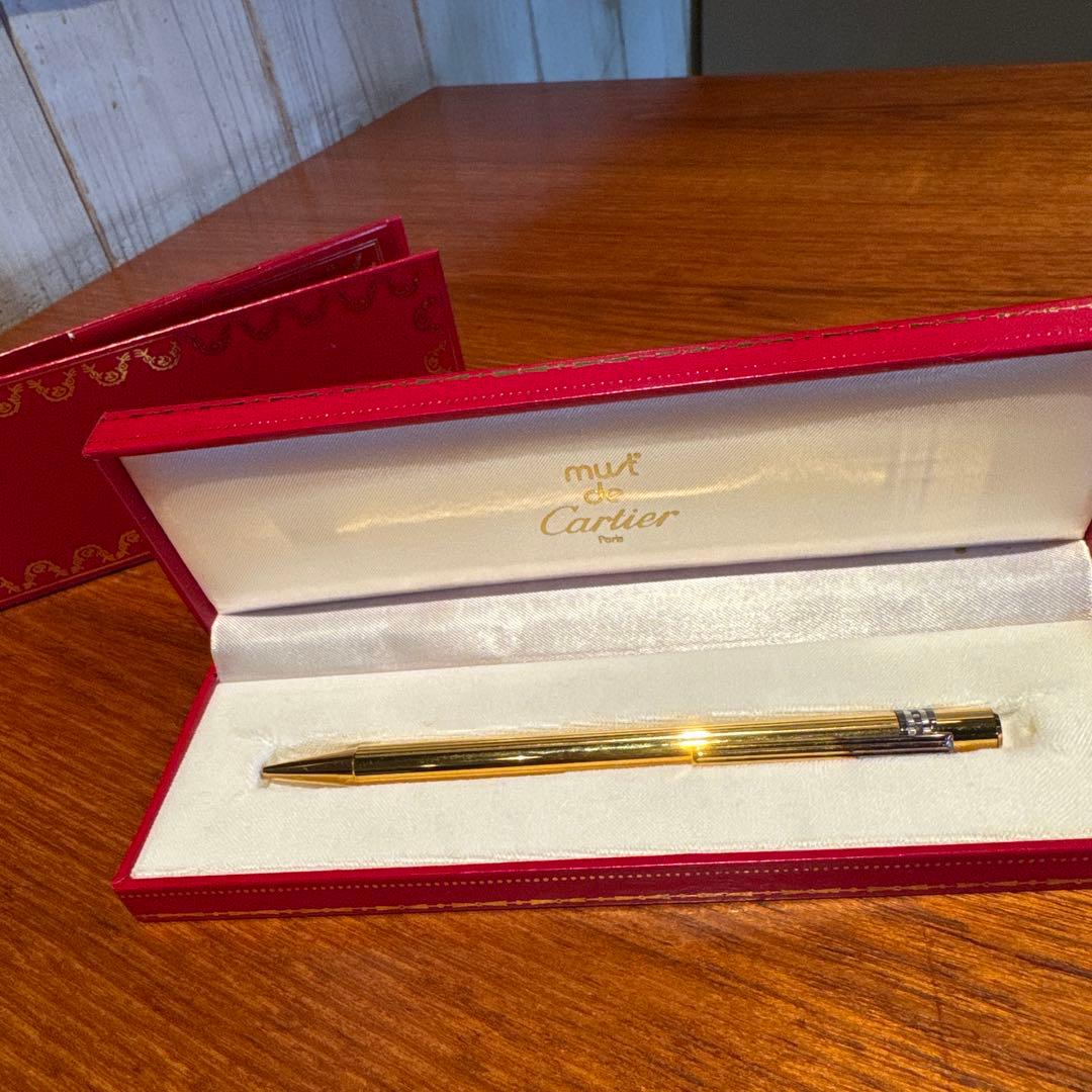 Must de Cartier ゴールドボールペン