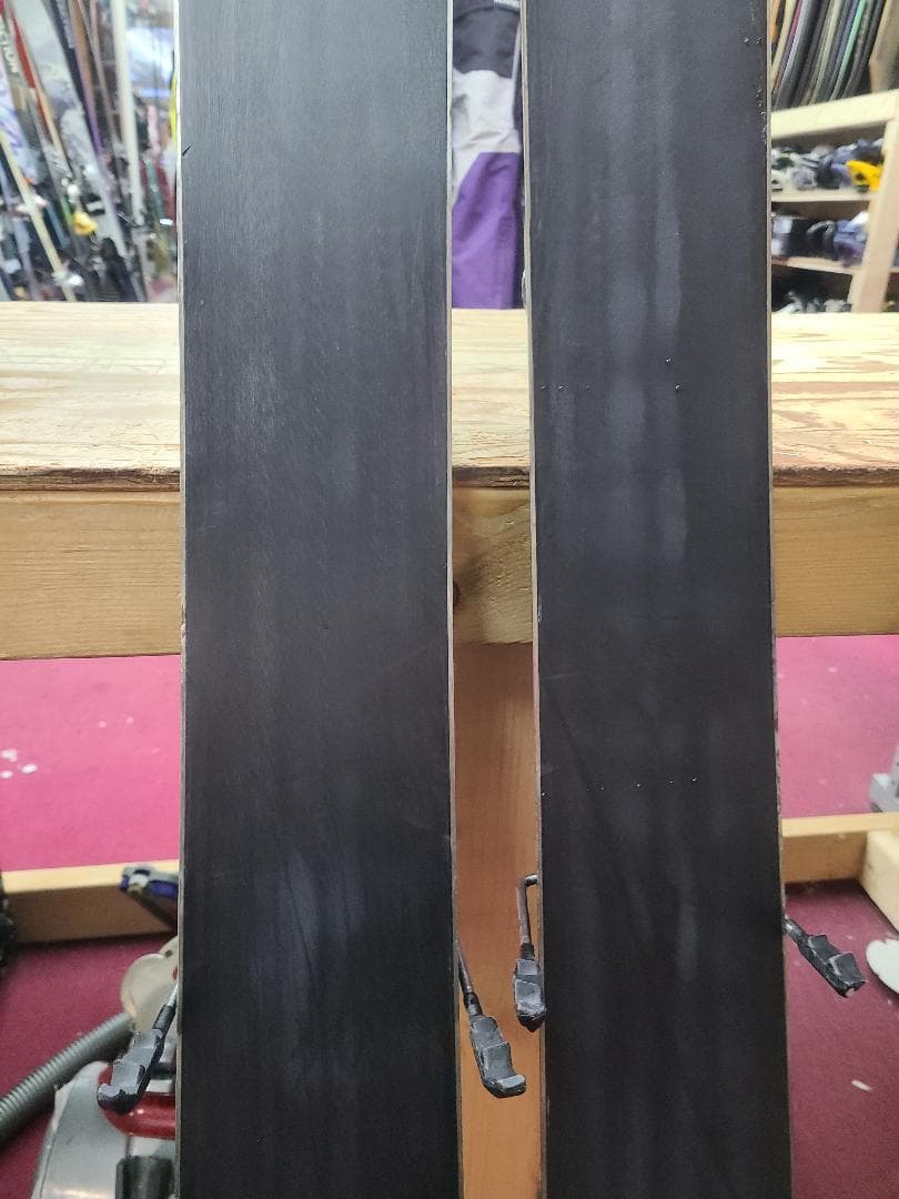 192 DPS ウェイラー 115 + L TOUR F12 + G3 シール