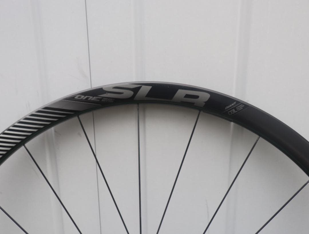 ジャイアント SLR-1 カーボンホイール　前後セット