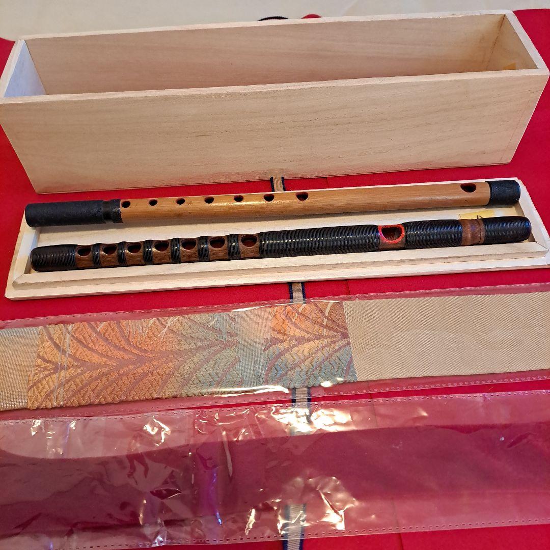 和楽器　龍笛と篠笛