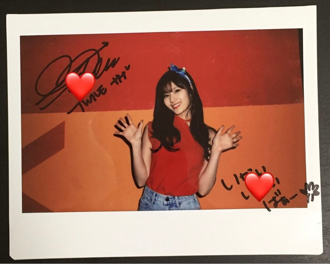 TWICE サナ　直筆サイン入りチェキ　ポラ