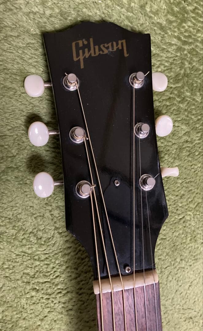 Gibson j45カスタムショップ　ナローネック60sアジャスタブルブリッジ！