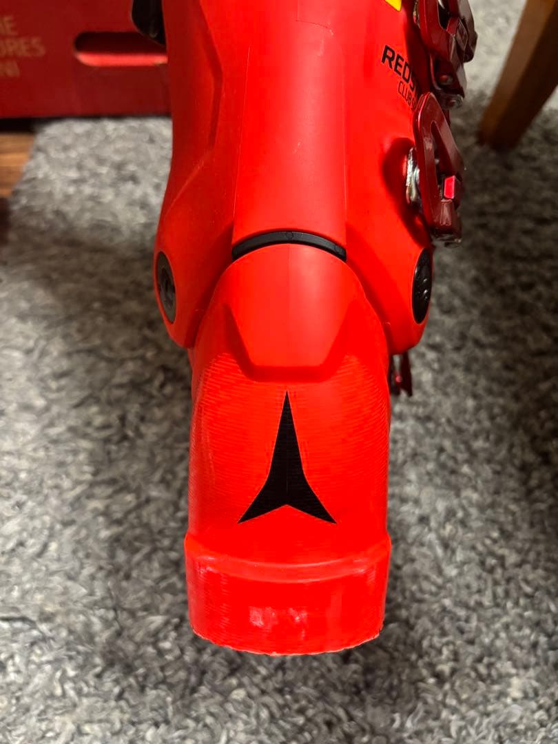 競技用スキーブーツ　ATOMIC REDSTER女性、子供用　21/21.5cm