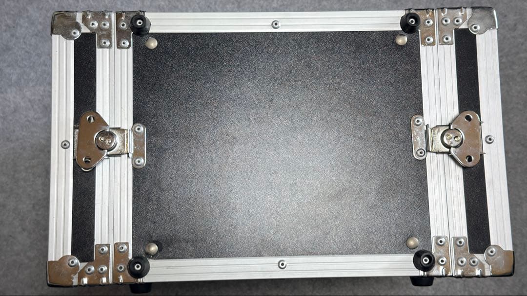 CLASSIC PRO CPR6UE 6Uラックケース 2Uブランクパネル付き