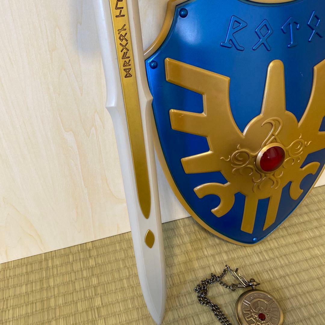 ロトの剣 ロトの盾 ロトのしるし(懐中時計:金) 3点セット