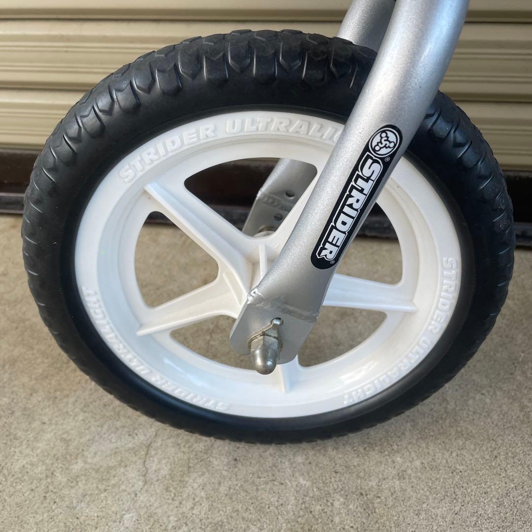 極美品STRIDER 12 PRO silver ストライダー12プロ シルバー