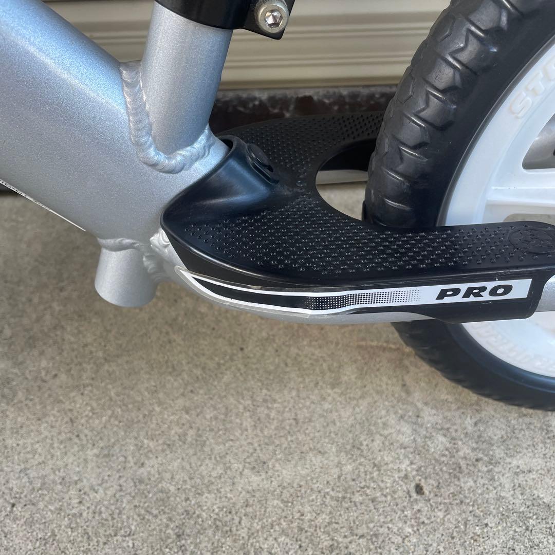 極美品STRIDER 12 PRO silver ストライダー12プロ シルバー