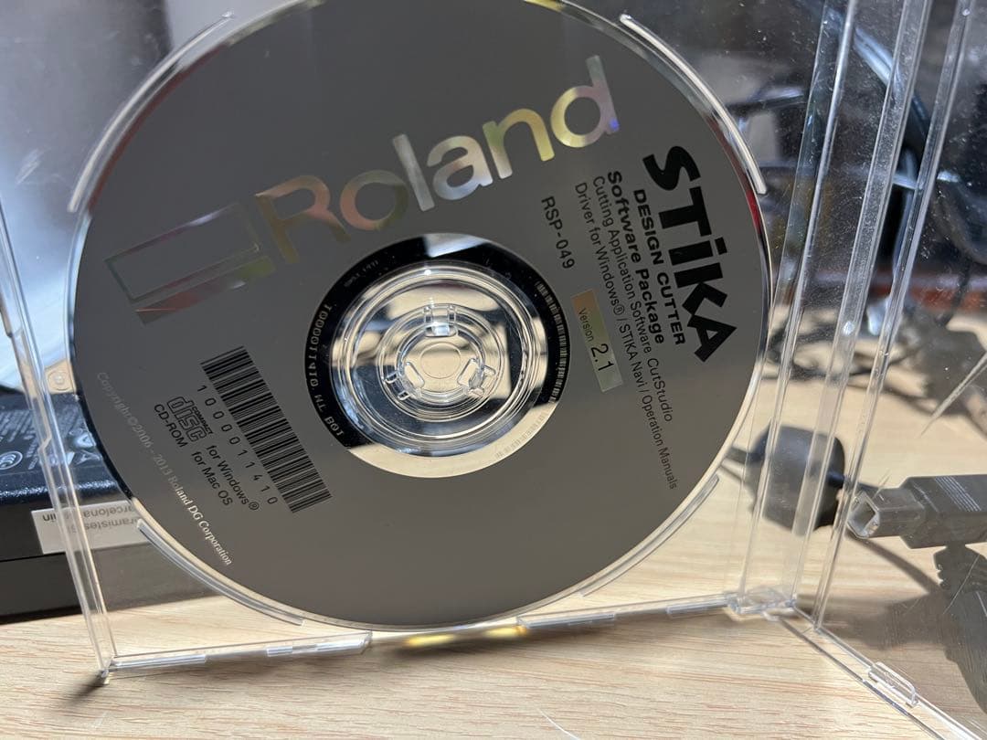 Roland SV-8カッティングマシン