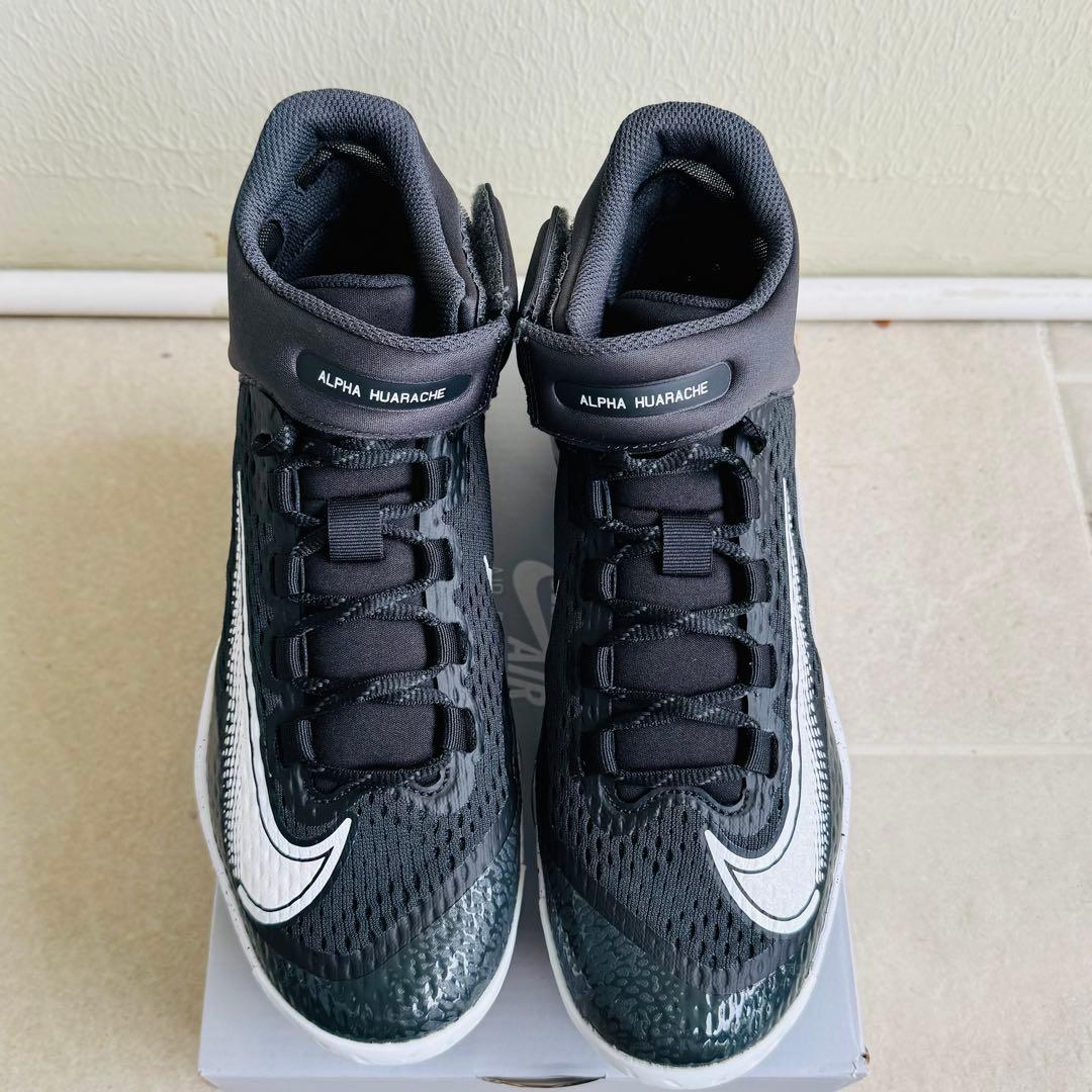 日本未発売　ナイキ　Alpha Huarache Elite 4 Mid