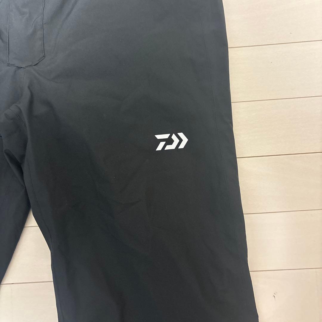 【新品未使用】Daiwa レインウェアセット (ジャケット・パンツ)