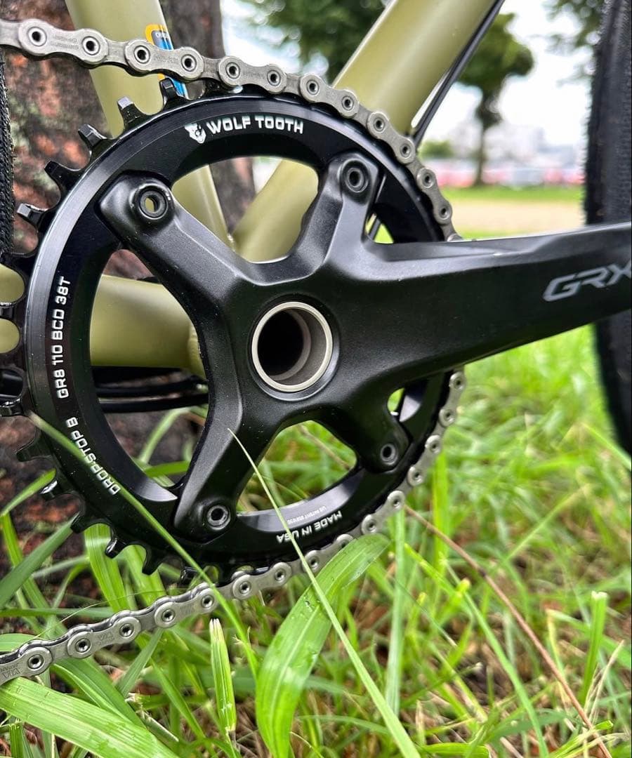 おまけ多数！フルセット！DAVOS D604 グラベルバイク　カーキ　完成車