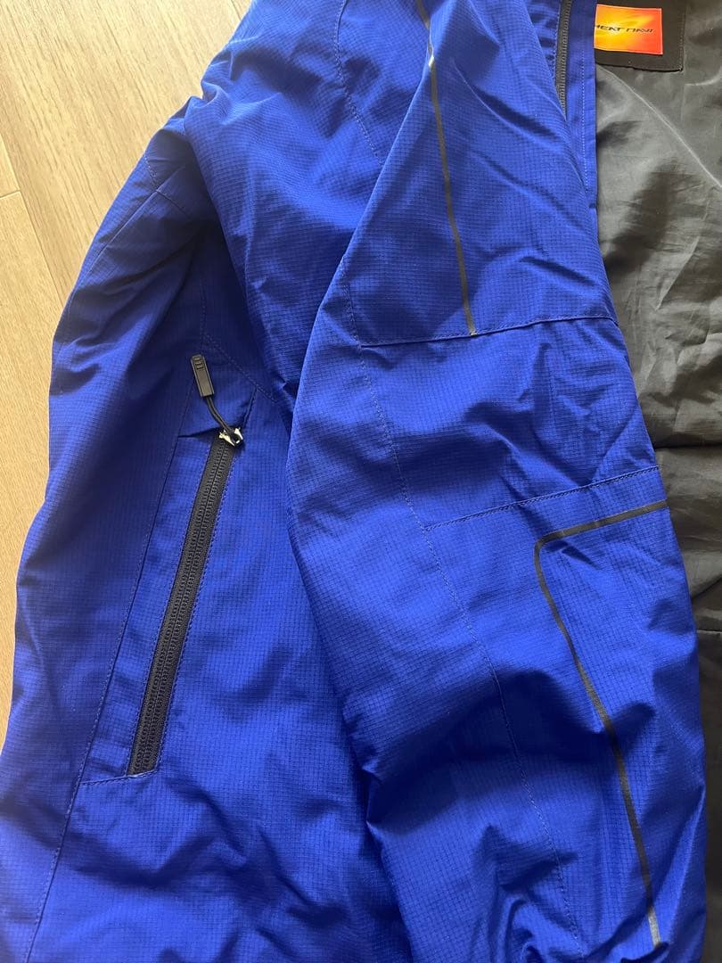 DESCENTE SKI WEAR(上下セット)