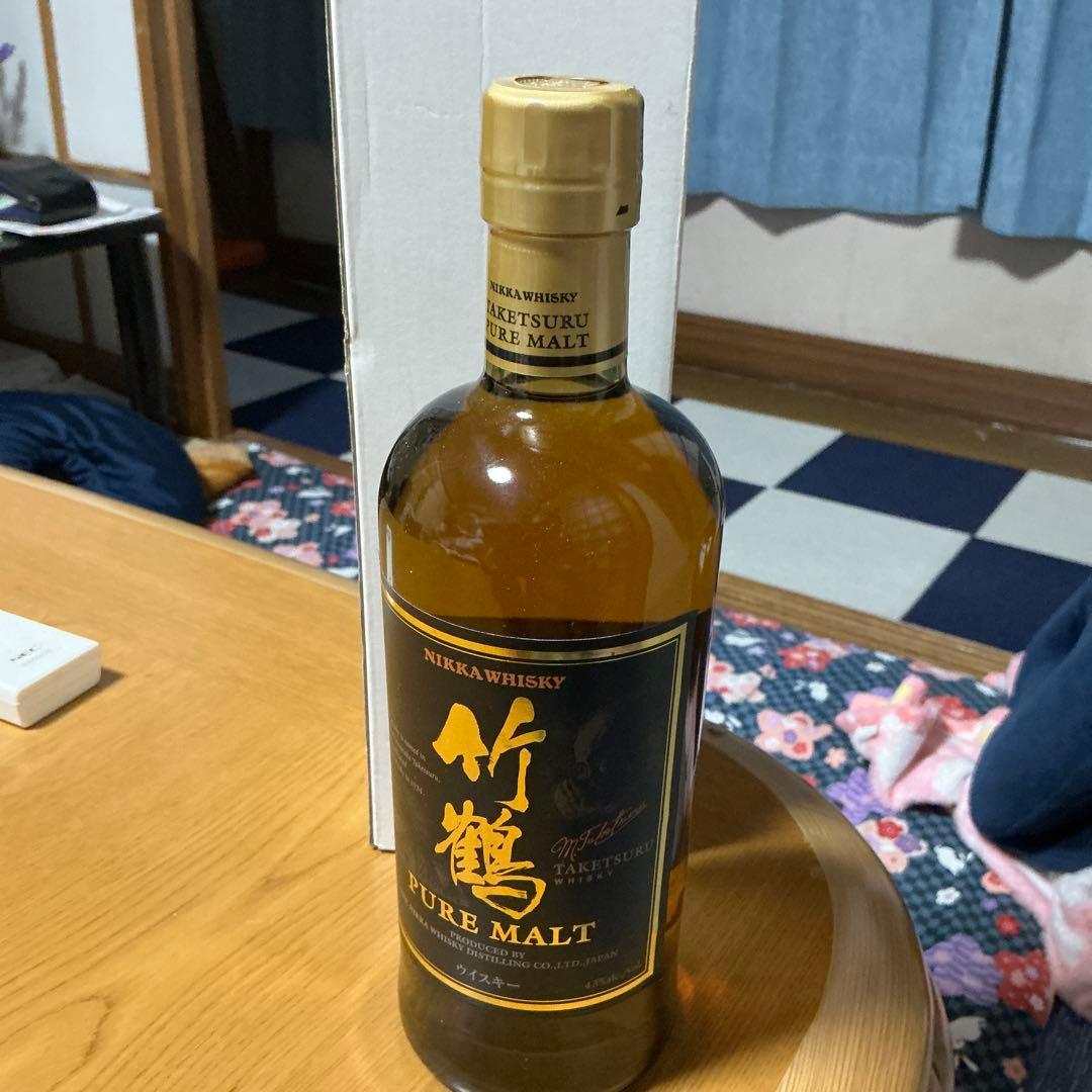 竹鶴　ピュアモルト 700ml 43%