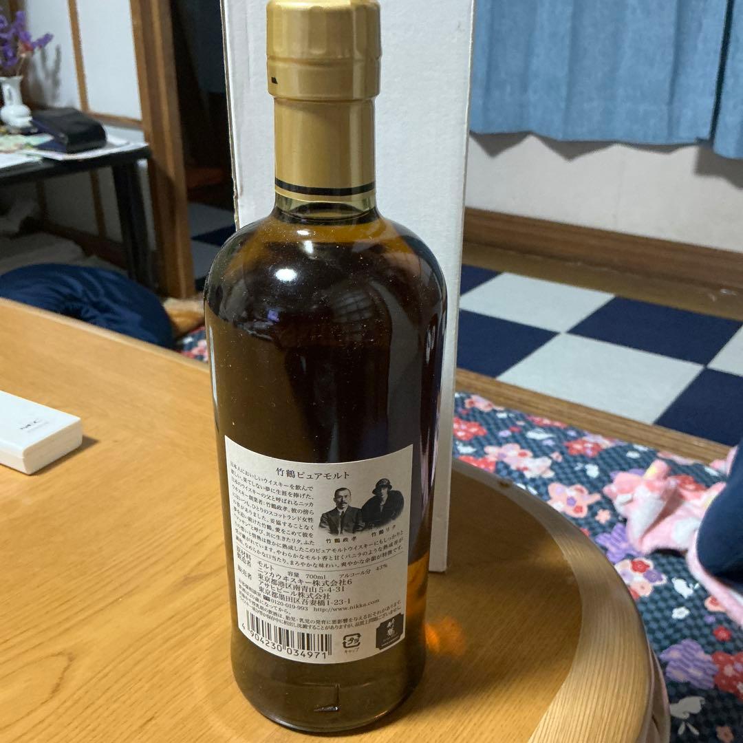 竹鶴　ピュアモルト 700ml 43%