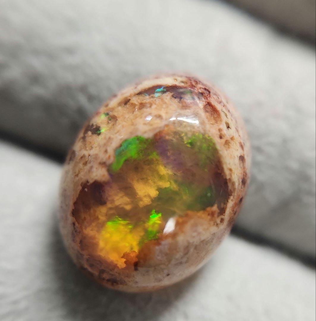 天然カンテラオパール 7.670ct