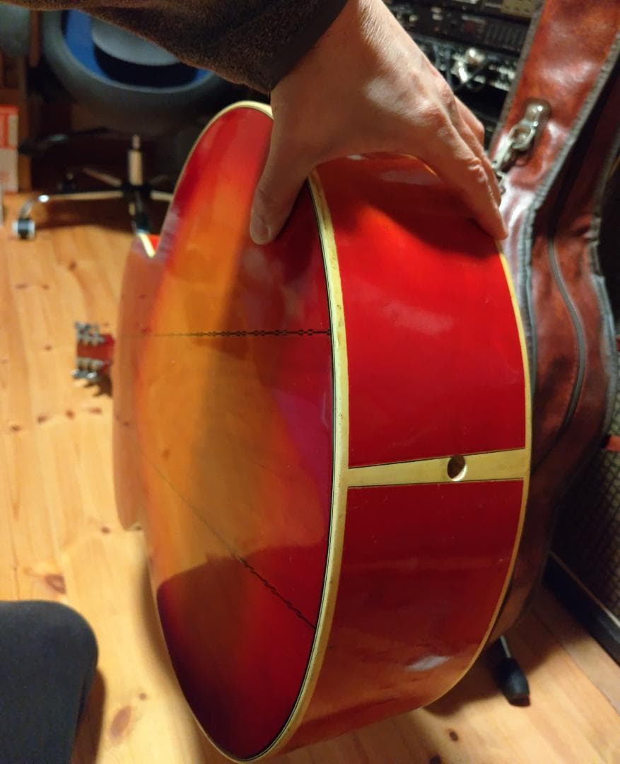 モラレス M400 / J-200 コピーモデル ギター ソフトケース付き