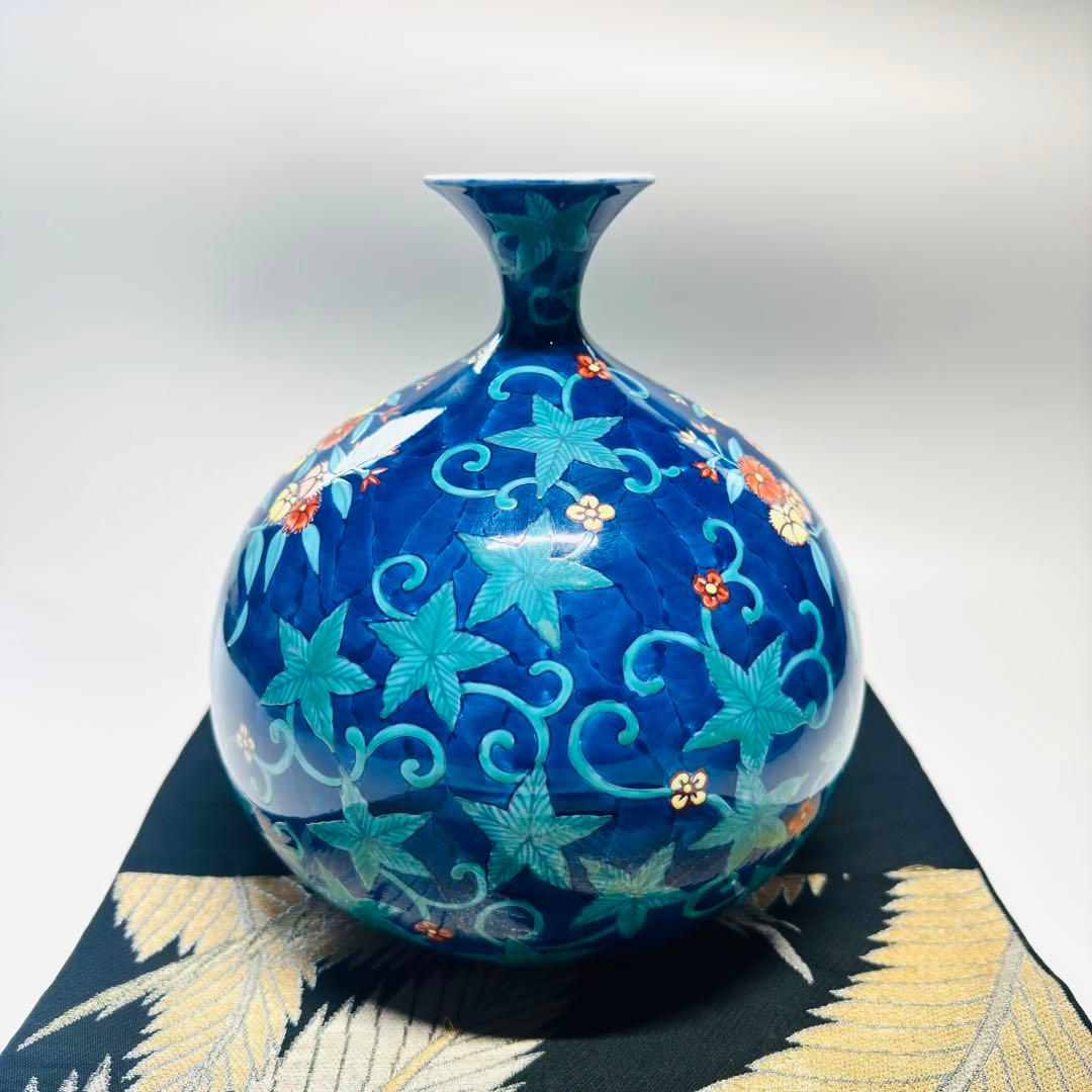 有田焼　藤井錦彩　伝統工芸作家　染錦花絵　花瓶　花入り