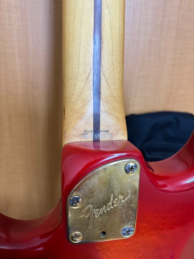 Fender Japan フジゲン製 STR-75 ストラトキャスター