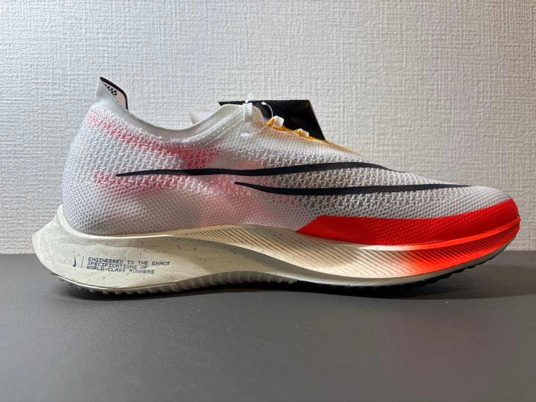 Nike ZoomX Streakfly 26.0cm （DJ6566-102）