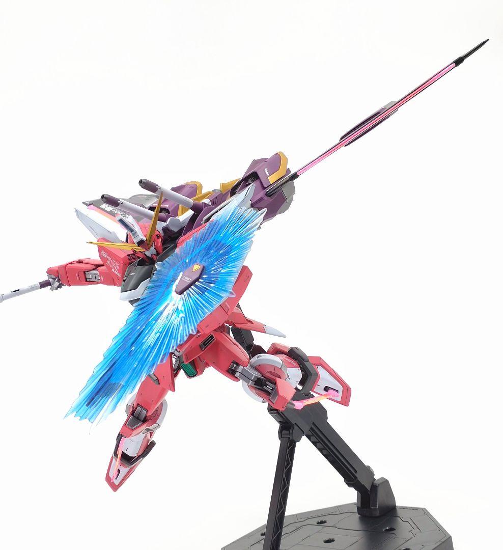 MG ∞ジャスティス ガンダム / 塗装済み　完成品