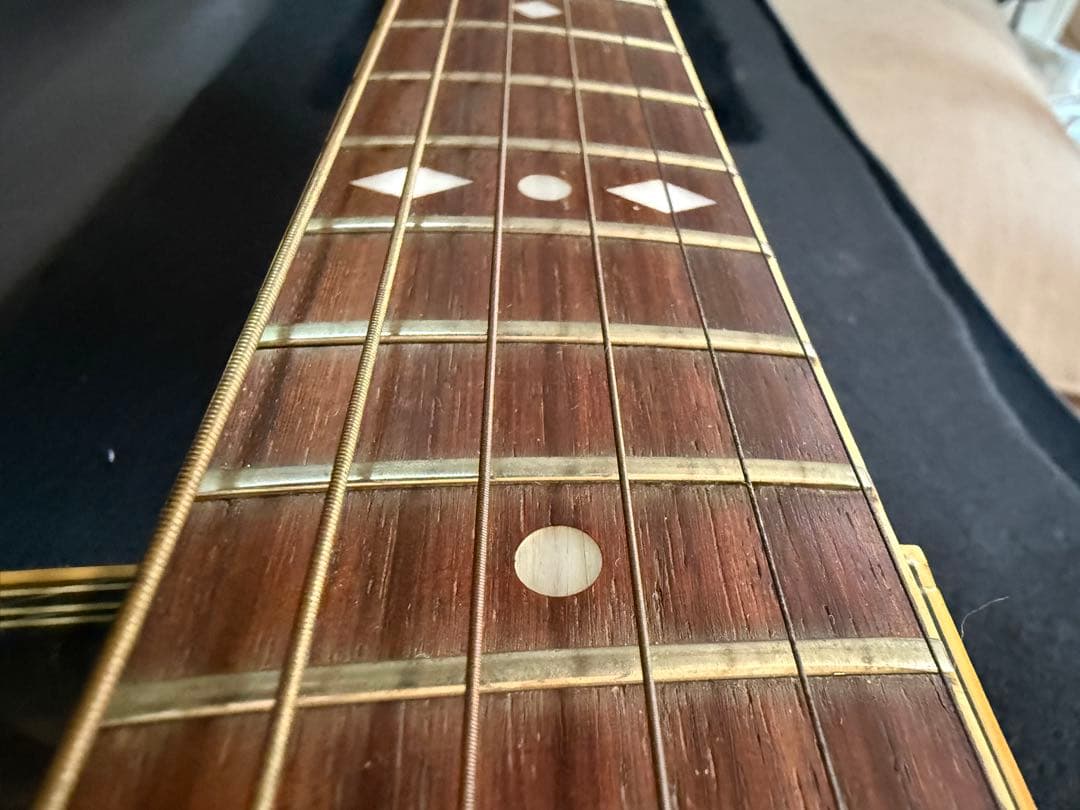 Ovation Celebrity Deluxe CC257 ハードケース付き