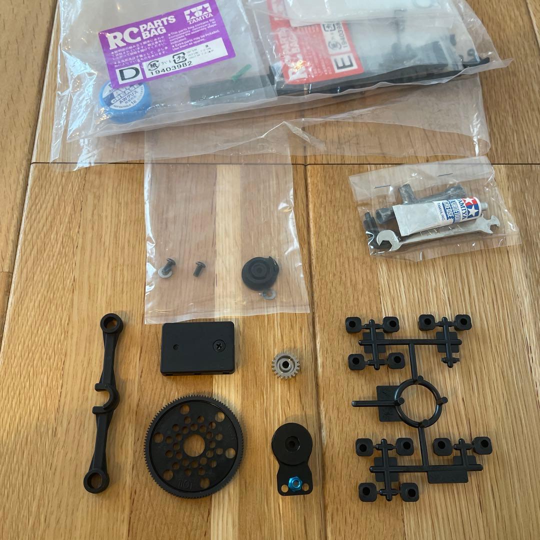 タミヤ TA08PRO シャーシキット(未走行・メカ無し)