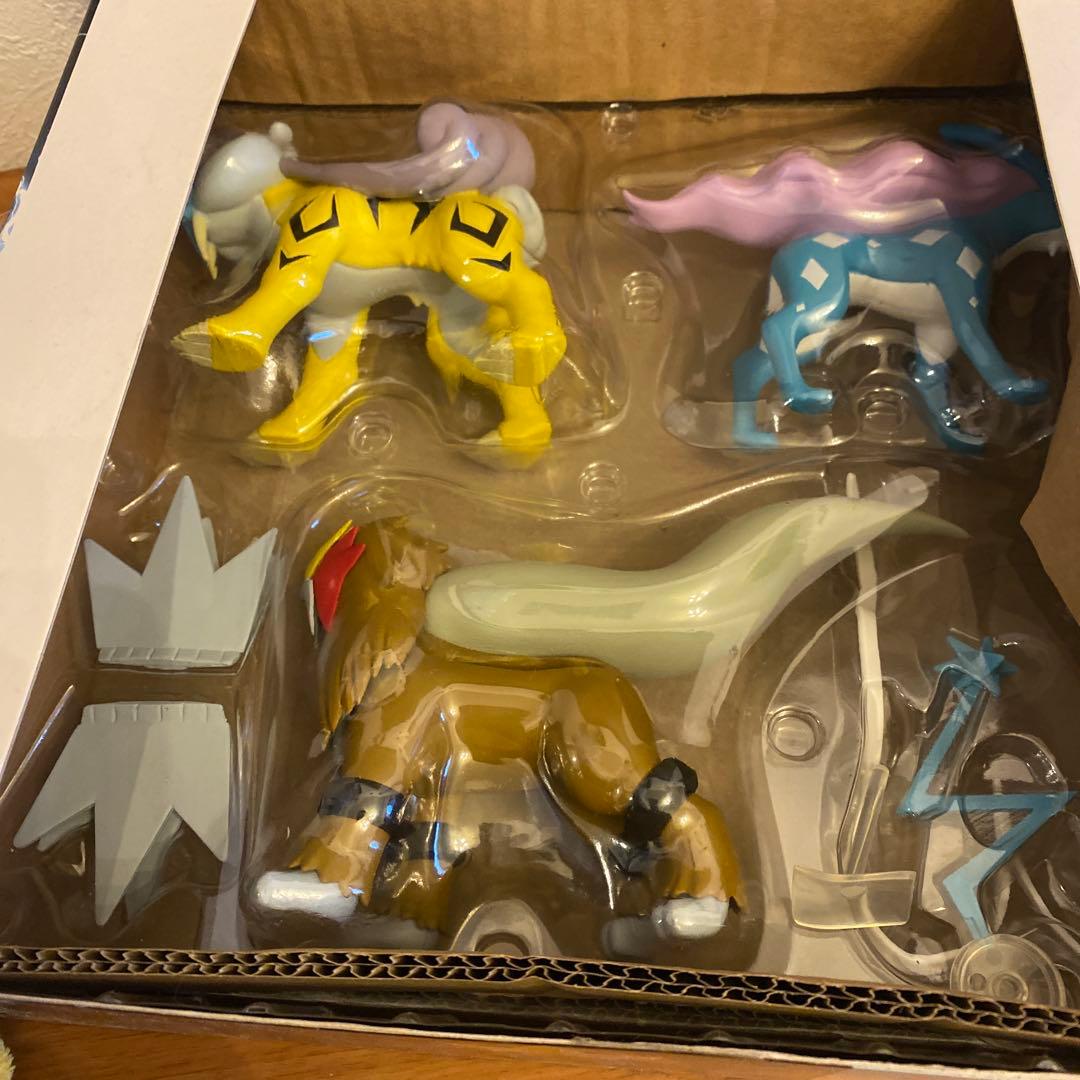 ポケモンスケールワールド ジョウト地方 ライコウ＆エンテイ＆スイクン