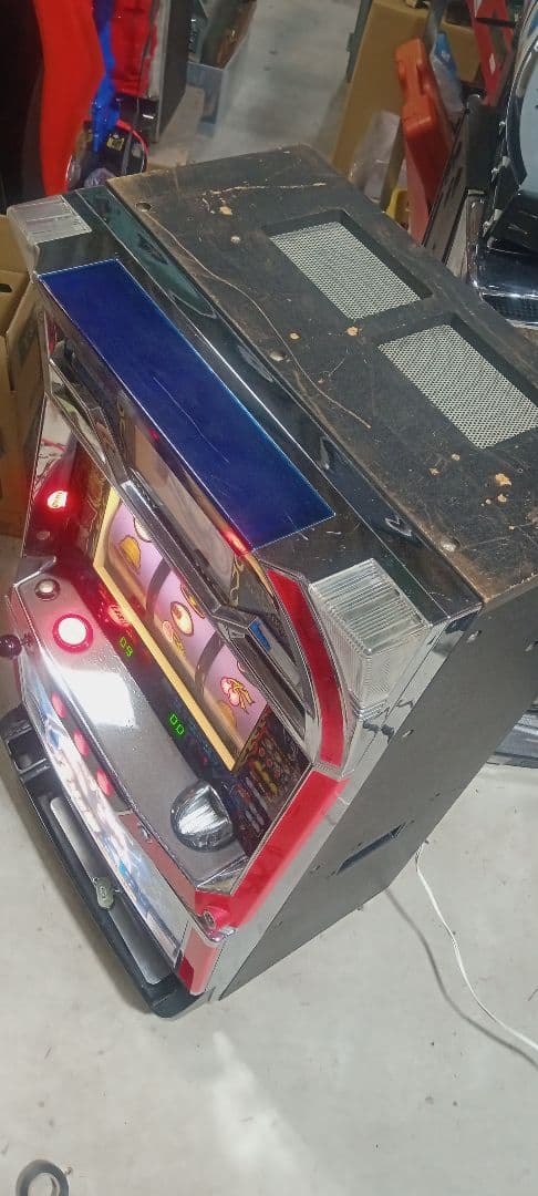 送料込　引取もok パチスロ　実機　4号機　サミー　北斗の拳SE 鍵　家庭用電源