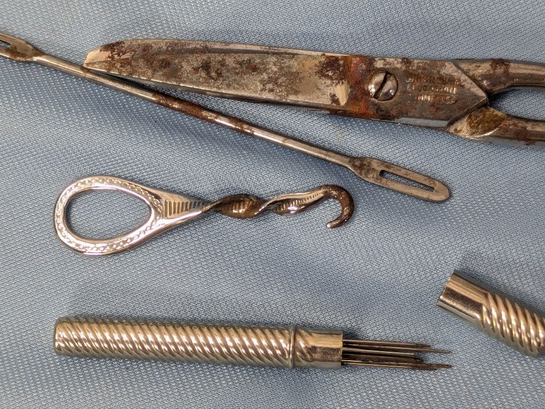 イギリス アンティーク ソーイングセット ケース付き