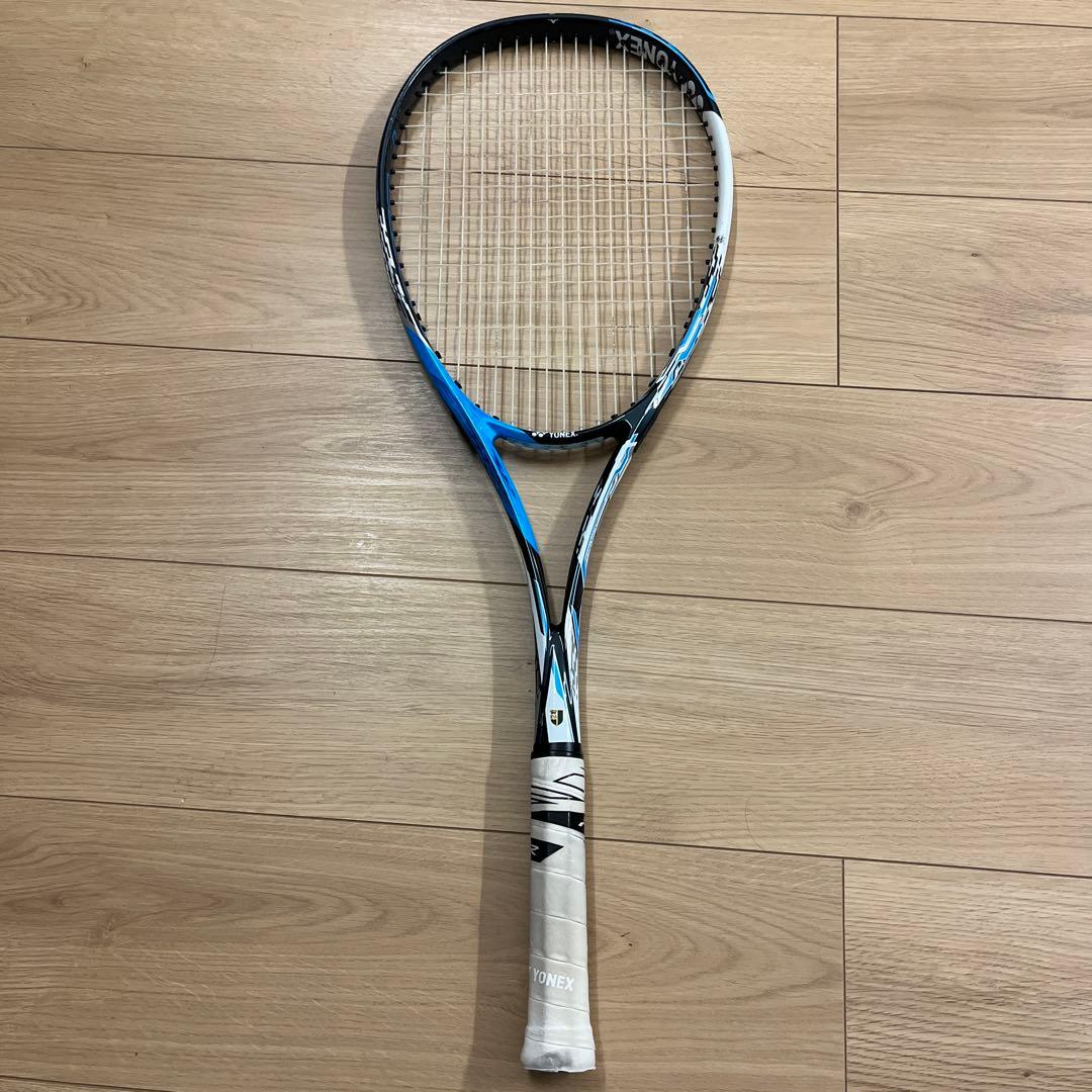 テニスラケット　ヨネックス