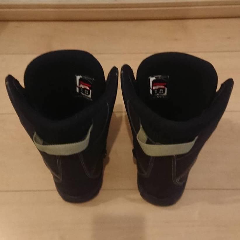 Kissmark キスマーク スノーボードブーツ＆DC グローブ　ジュニア用