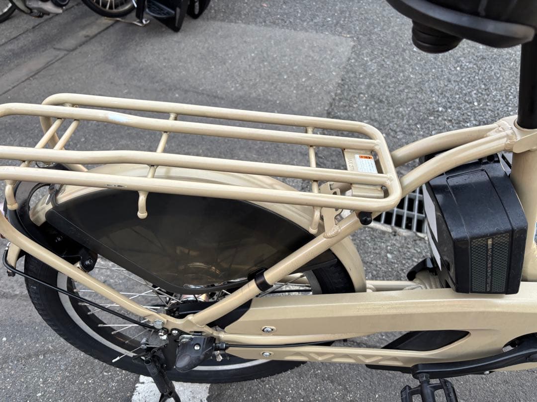 中古20㌅YAMAHA電動アシスト自転車　12.8Ah 大阪　002番