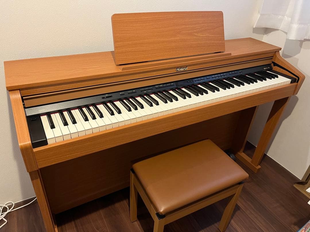 Roland HP503 電子ピアノ　※椅子別売り