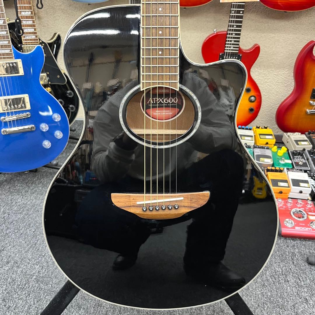 【11267】 YAMAHA APX600 エレアコ ブラック