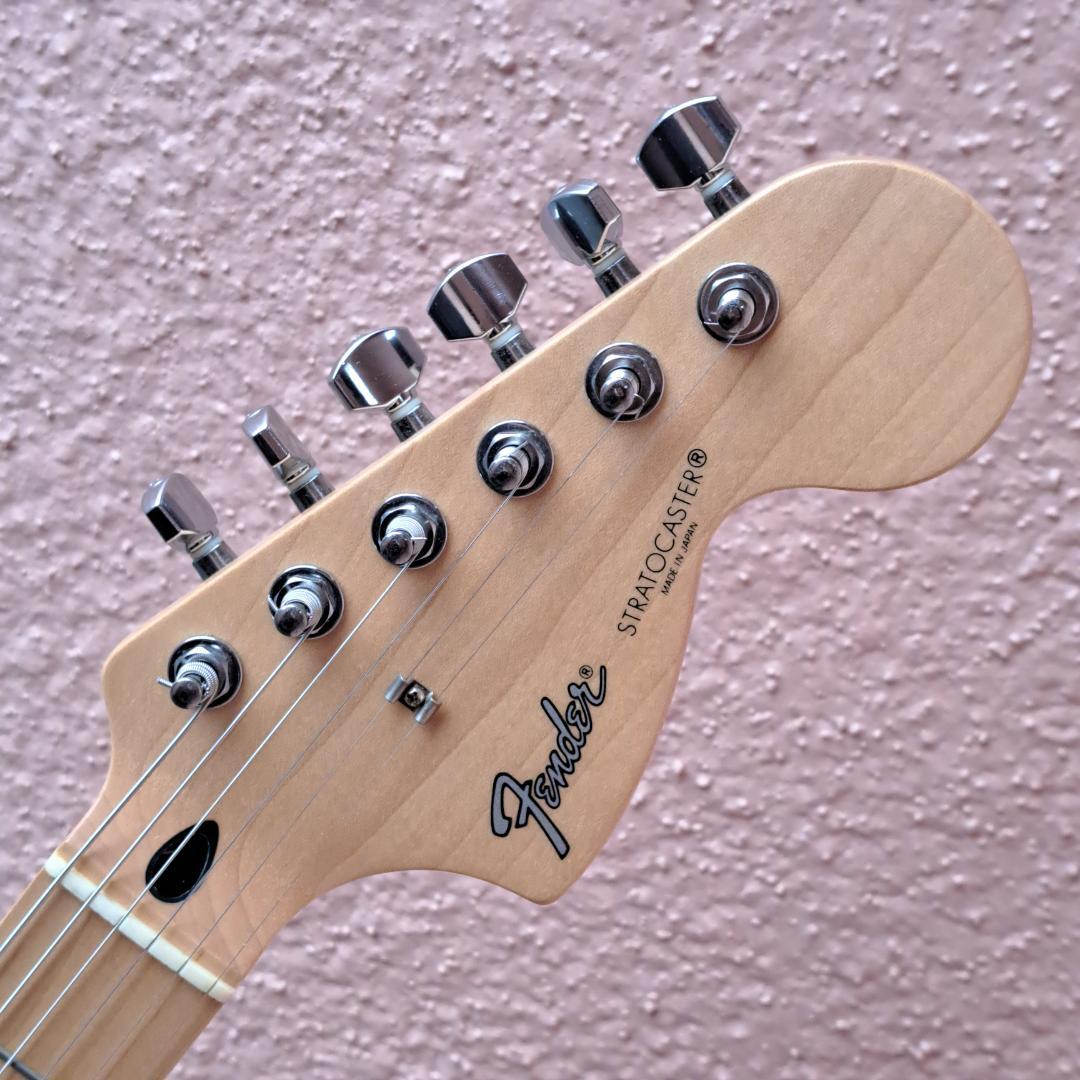 ■Fender Japan ST 57 Stratocaster ラージヘッド