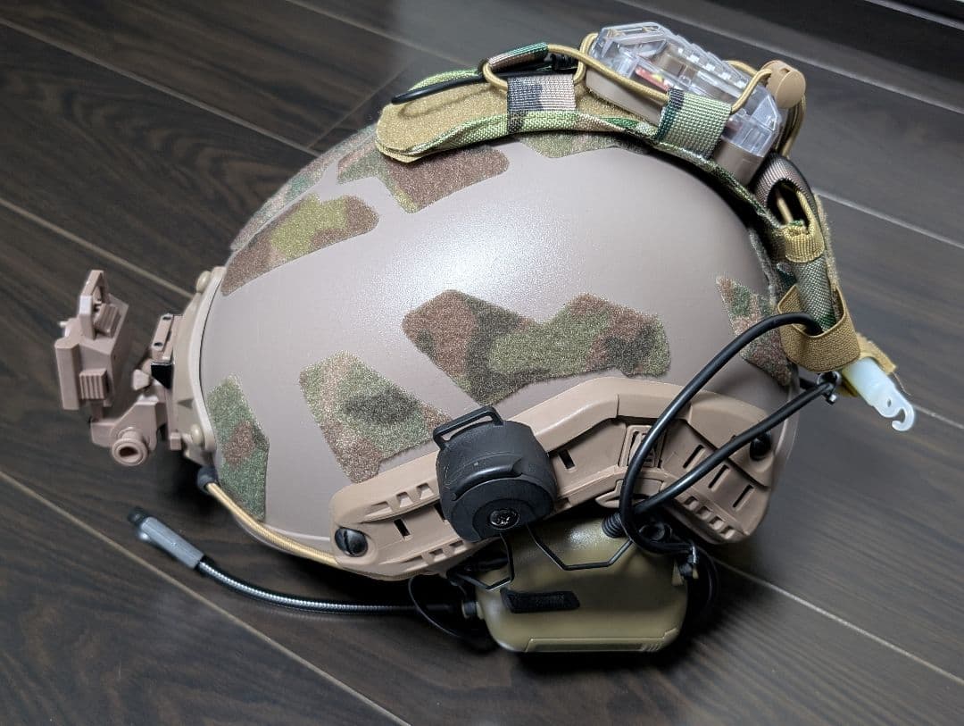 OPS CORE 特殊部隊 ヘルメット navy seals マルチカム