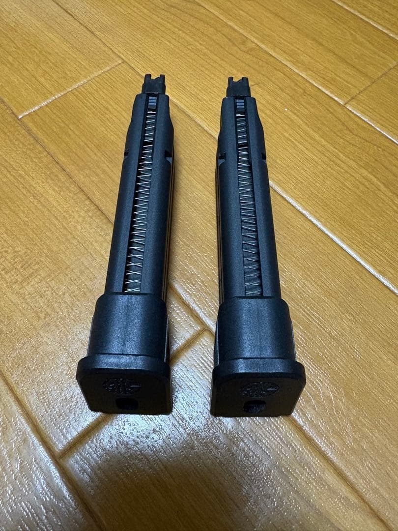 laylax m17 co2マガジン　黒　2本