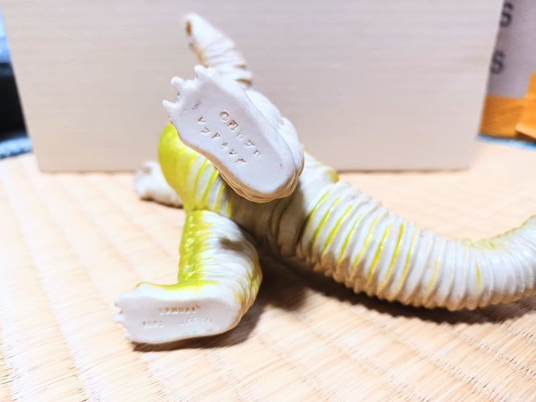 レッドキング　約16cm　初期　ソフビ　フィギュア　骨董品　キングザウルス　絶版