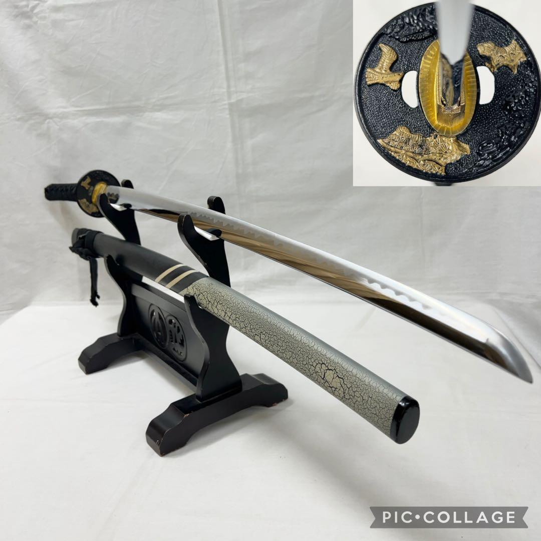【模造刀】太刀 鉄鍔 鷹 松 縁起 図 全長99.0センチ 日本刀 刀剣 黒鞘