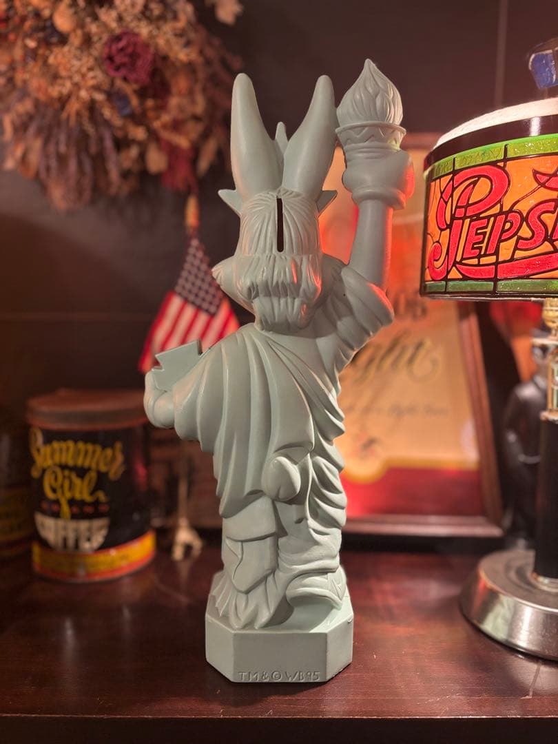 90s バックスバニー 自由の女神 貯金箱