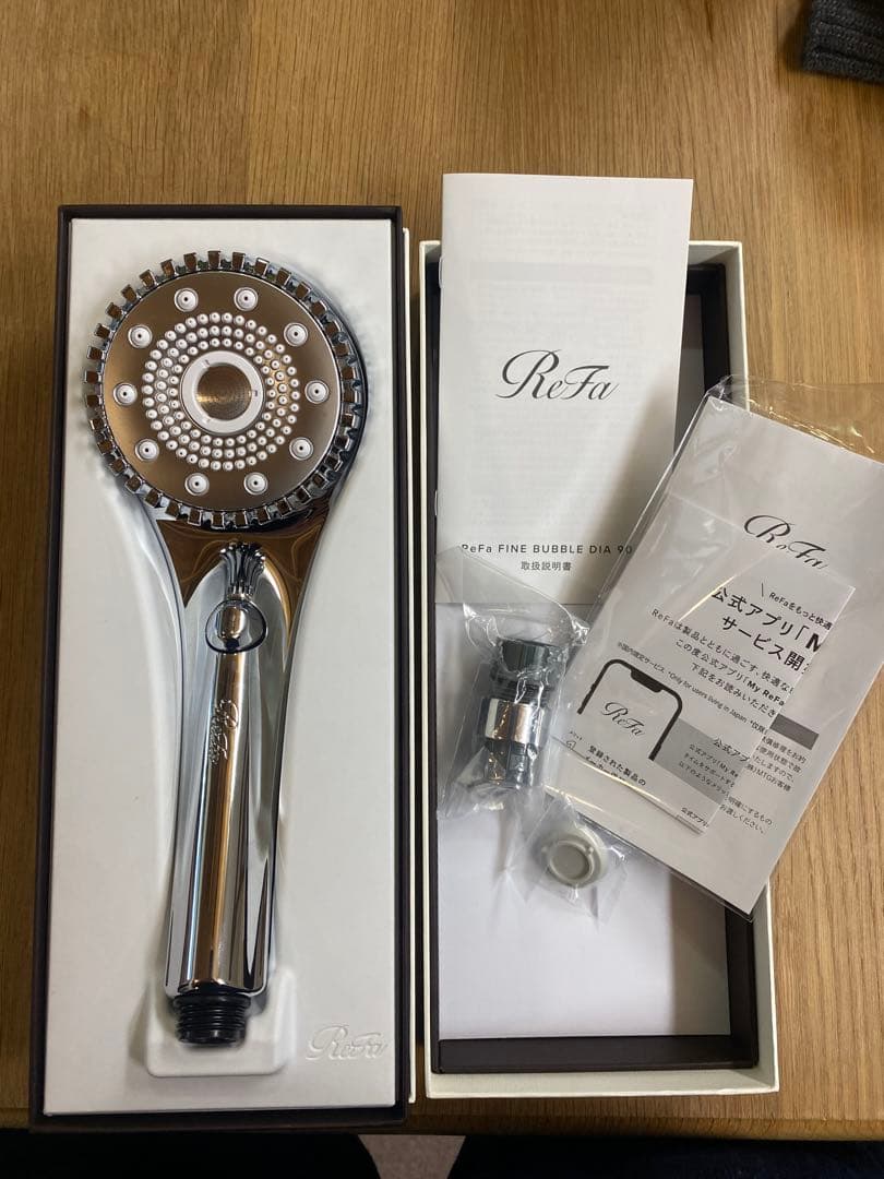 ReFa シャワーヘッド フィン泡技術