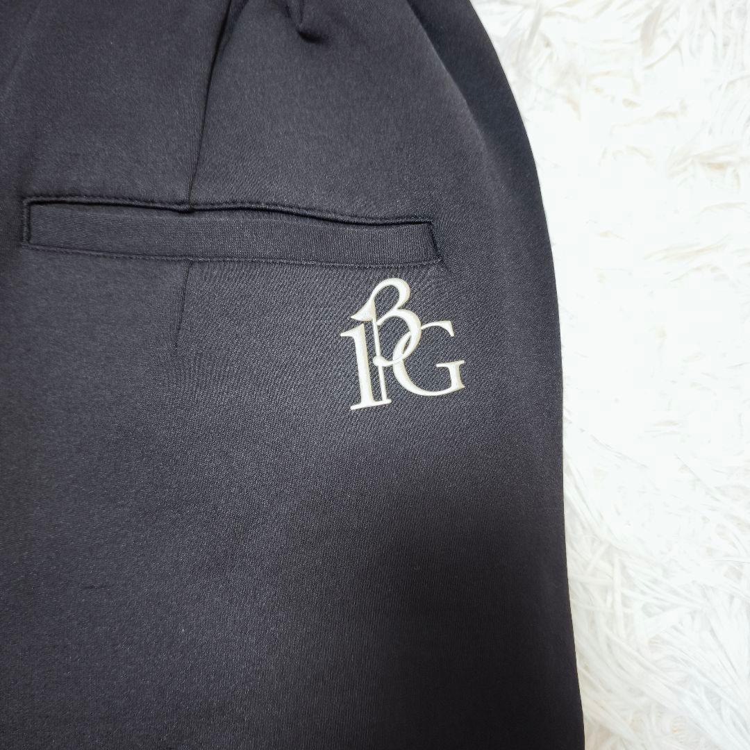 未使用級 1PIU1UGUALE3 GOLF ストレッチジャージセットアップⅤ黒