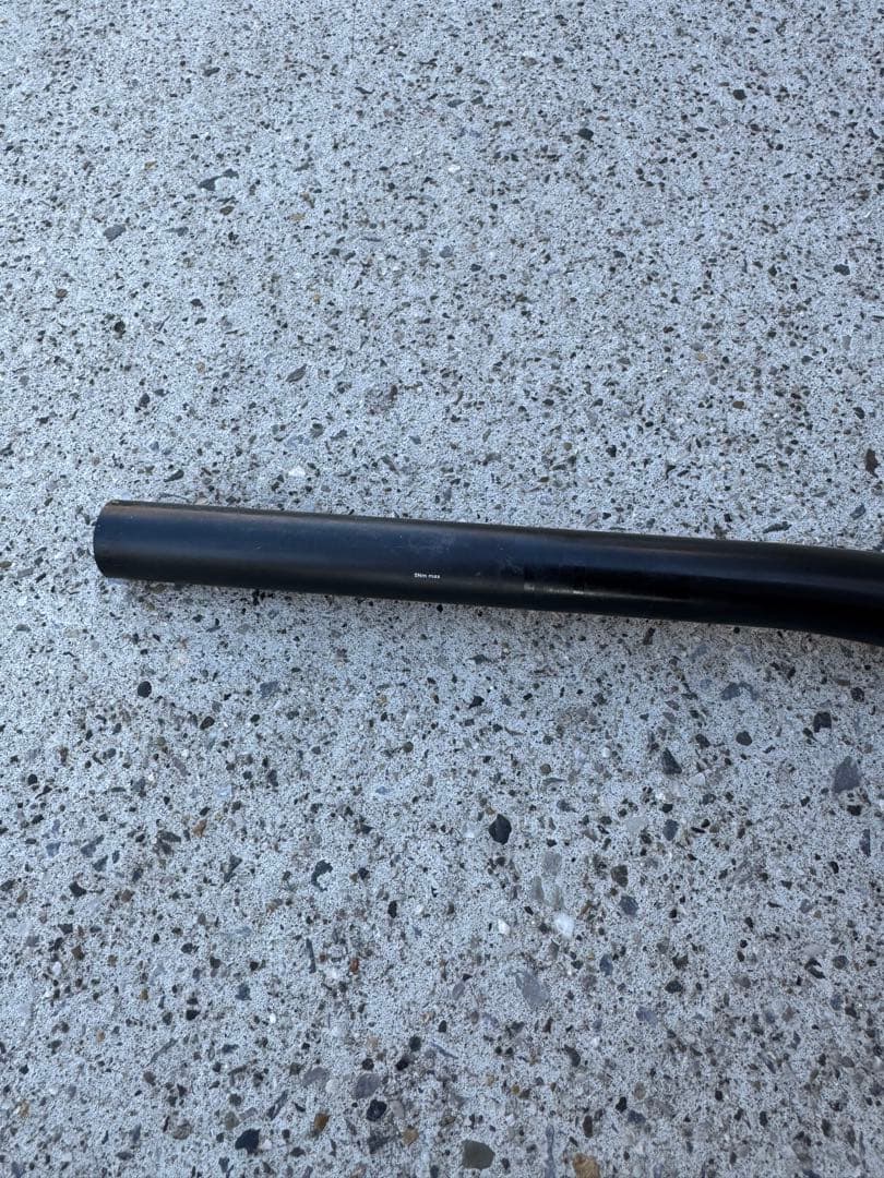 THOMSON CARBON RISER BAR trail 31.8 カット済