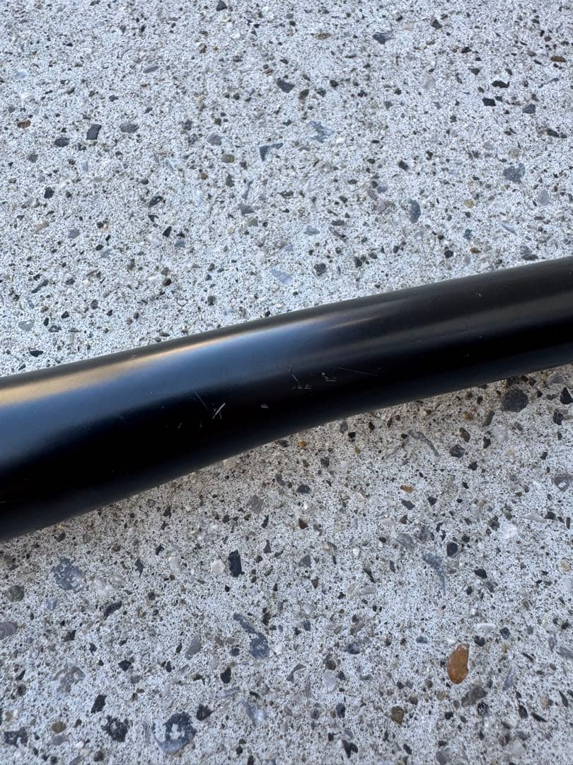 THOMSON CARBON RISER BAR trail 31.8 カット済